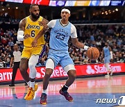 NBA 멤피스, '통산 100호 트리플더블' 제임스 버틴 레이커스 격파