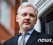'위키리크스' 어산지 미국 송환되나?..英법원, 인도 허용