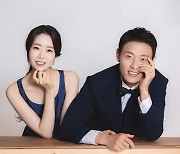 '광주 지단' 김종우, 6시즌 연애 끝에 결혼 '골인'