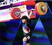 신록, 세계역도선수권 男61kg급서 金 3개 독식