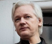 영국 고등법원 "'위키리크스' 어산지, 미국 송환 가능"