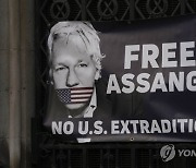 Britain Assange