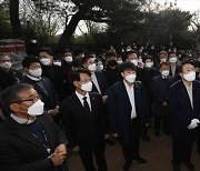 윤석열, 이틀째 강원 방문.."중층규제 없애고 경제특별자치도 지정할 것"