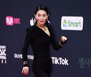 [포토] 김서형, '등장만으로 시선강탈~' (2021 MAMA)