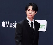 [포토] NCT 도영, '등장만으로 시선강탈'  (2021 MAMA)