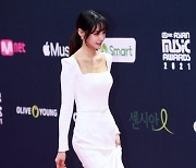 [포토] 안현모, '순백의 드레스로 우아하게~' (2021 MAMA)