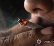 "코로나19 장기화에 스트레스"..담배 판매량 늘었다