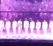 워너원, 우여곡절 끝 3년만 무대 어땠나 "기적 같아"[2021 MAMA]