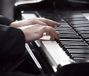 [두번째독립50대] 오십 넘어 피아노를 배우는 사람들, 이게 왜 좋냐면