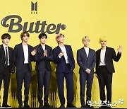 방탄소년단, 올해의 앨범상 영예..코로나19 여파 '불참' [2021 MAMA]