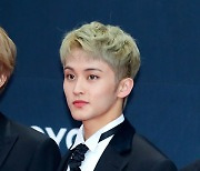 NCT 마크 '프로데뷔러' [EM포토]