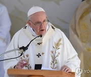 교황, 수녀 학대에 경고..'학대 사례' 다룬 책 언급