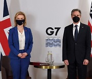 G7 외교장관, 러시아에 "우크라이나 침공시 엄청난 결과"  경고..외교 소통 촉구도