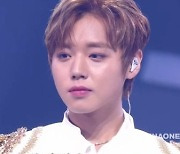 엔딩 윙크보이 맞아?..박지훈, 3년 만의 워너원 무대서 농익은 매력