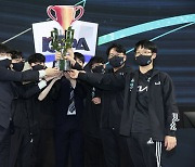 담원, 브리온 꺾고 2년 연속 LOL KeSPA컵 우승(종합)