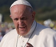 교황, '수녀 학대·착취' 가톨릭 권력 체계에 경고