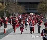 Greece Santa Run