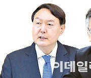 윤석열 38.7% 이재명 34.5%..4자 대결서 오차범위 접전 [코리아리서치]