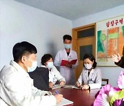 북한, 변이 바이러스 확산에 방역 통제 강화.."더욱 철통같이"