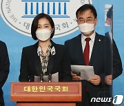 김건희 '얼평' 與 공세에.. 허은아 "저잣거리 뒷담화 수준 얘기"