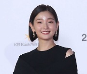 박소담, 갑상선 유두암 수술 "건강회복 집중"