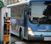 홍성교도소 '집단감염'에.. 전국 교정시설 7만여명 코로나19 전수검사