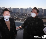 "K방역, 정치방역" 윤석열 비판에..靑 "표 되는 건 알지만"