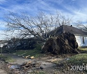 Xinhua Headlines: Long recovery after "unusual" tornado outbreak strikes U.S. states