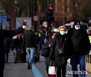 영국, 8~10월 실업률 4.2%로 떨어졌지만 오미크론 불확실성