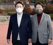 김용민 의원, '성희롱 발언' 112신고 공개..권성동 "악의적 공격"