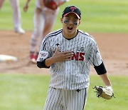 150km 돌아온 임찬규 "아버지의  축복, 내년엔 이닝 이터 목표"