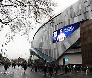 '몰수패로 UECL 탈락' 토트넘, UEFA 결정에 항소 고려 중 (英 매체)