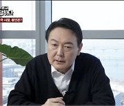 윤석열 "토론하면 싸움밖에" 이재명 "정치 안 하겠다는 것"