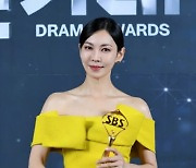 김소연, 연기대상 여운..유진X이지아도 축하 "천서진 잊지 못해♥"