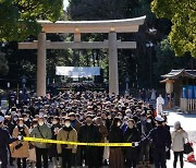 잠잠하던 일본 코로나 재확산되나.. 3개월 만에 확진자 1,000명 돌파