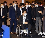 [포토]김부겸·최태원·송영길·이준석, 경제계 신년인사회 참석