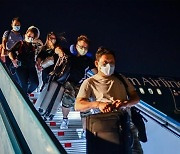 First regular commercial international flights after nearly two years arrive in Việt Nam