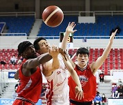 '김선형 결승골' SK, 현대모비스에 1점 차 승리 [KBL]