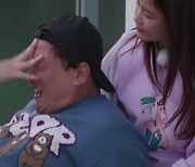 김민경 VS 윤석민, 허벅지 씨름 대결..모두가 놀란 승자는('배틀 인 더 박스')