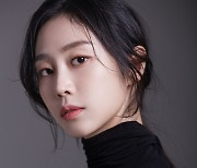 '러블리즈 출신' 서지수, 미스틱스토리와 전속계약 '배우 전향'