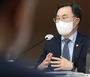 한국, 사우디 대형원전 수주 기대감.. 사우디 "한국 잠재력 높이 평가"