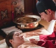 '옷소매' 이준호♥이세영, 종영까지 킹소매였다..화제성 1위로 퇴장 [공식]