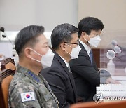 국방위 전체회의 출석한 서욱 국방부 장관