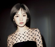 "연예인 일감 다 끊기겠네"..뮤비촬영 23세 LG 김래아 가수 '깜짝 데뷔'