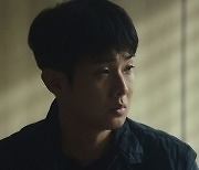 [문화현장] 에이스 · 신입 경찰의 위험한 추적..영화 '경관의 피'