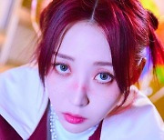 마마무 문별, 신곡 'LUNATIC' 웹 재킷 기습 공개