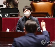 윤석열·이준석, 의총서 '원팀' 급선회