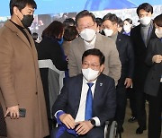 서울시당 선대위 출범식 참석한 이재명 후보와 송영길 대표