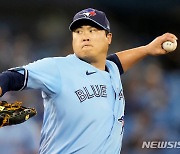 MLB 직장폐쇄로 스프링캠프 미정..류현진 복귀도 불투명