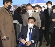송영길 '휠체어 투혼'·이준석 '야전침대' 결의..당대표들의 대선은 처절했다[정치쫌!]